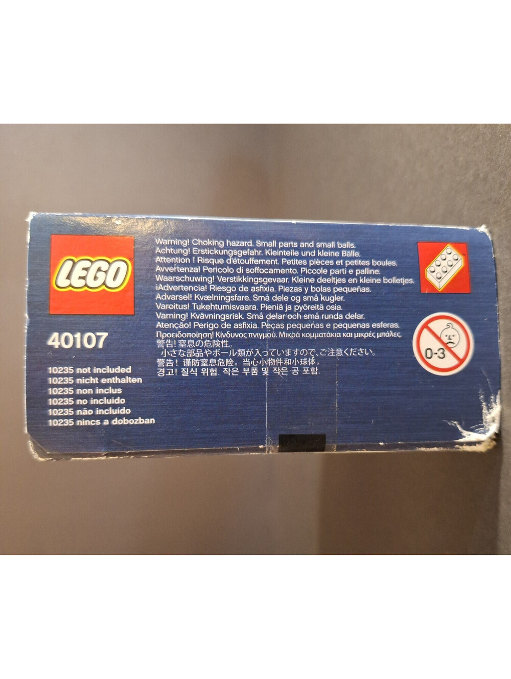 LEGO CREATOR: Winter Skating Scene (40107) Sealed - Picture 6 of 7